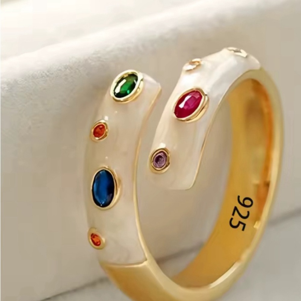 Elegant Gold and Multicolor Gemstone Ring - Picture 2 of 2